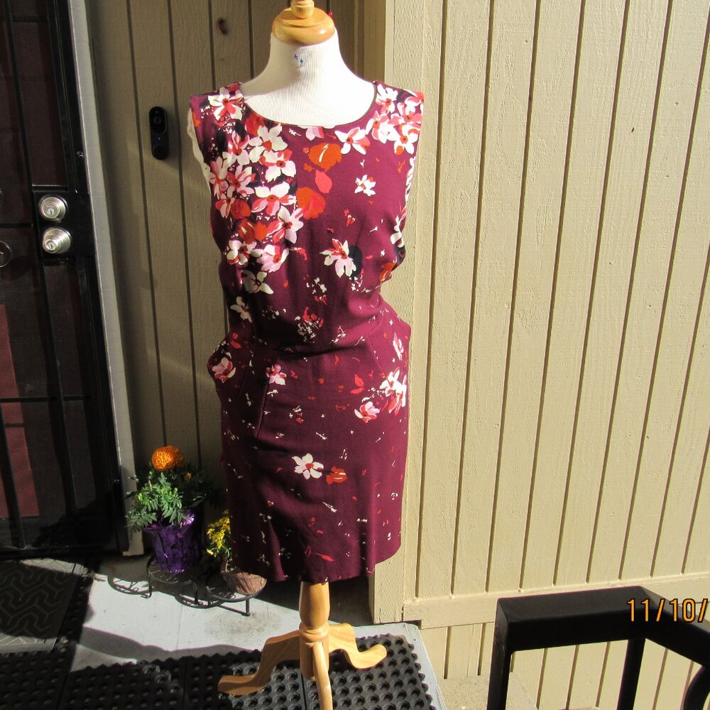 #453  NEW WOMAN'S SHEATH FLORAL DRESS BY LANDS END  (SIZE 16W)
